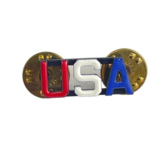 Patriotic USA Lapel Pin Badge With Dual Clutch Backings - Picture 2 of 5